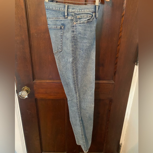 GAP jeans - Picture 2 of 3